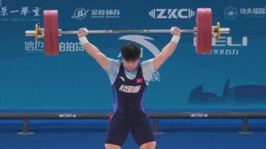 厂门口的返